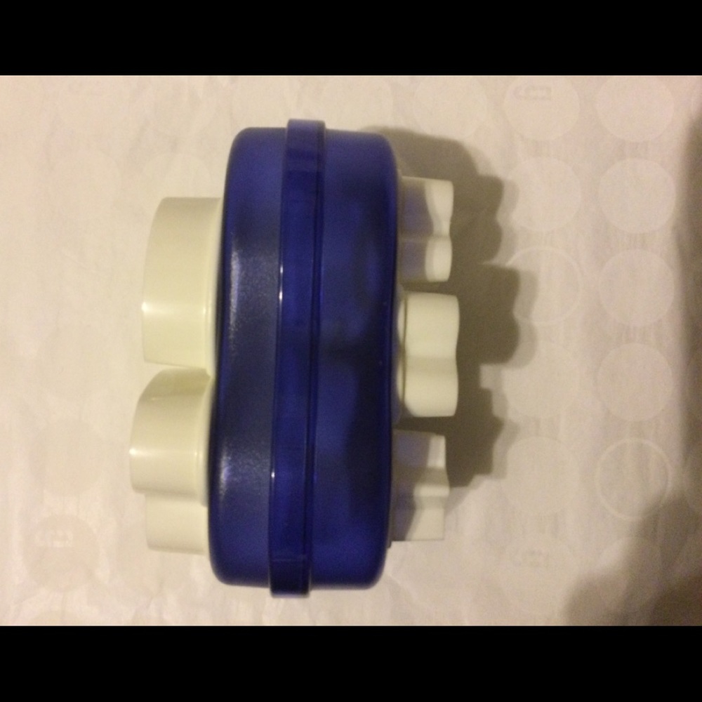 Tupperware bundle - Picture 3 of 7